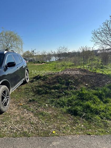 Vand 784mp teren in intravilanul comunei Butimanu - 9