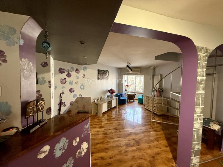 Apartament tip duplex 4 camere Trocadero - 12