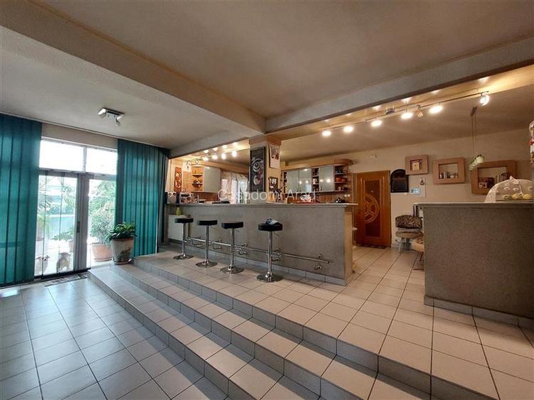 Ocazie! Posibilitate plata in rate la vanzator pe max. 5 ani! Vila la cheie, for - 8