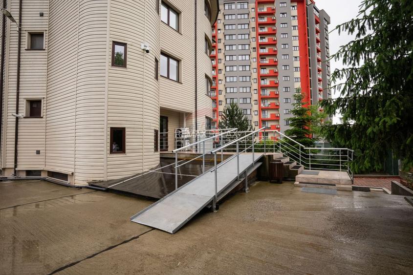 Cladire Mixtă de vânzare 800mp, D+P+3E+M  în Tudor Vladimirescu - Iasi - 20