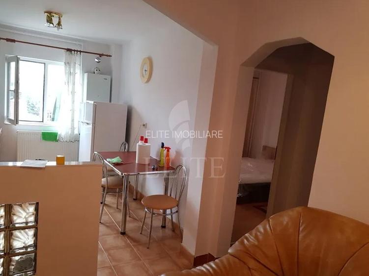 Apartament 2 camere în zona STRAZII AUREL VLAICU - 6