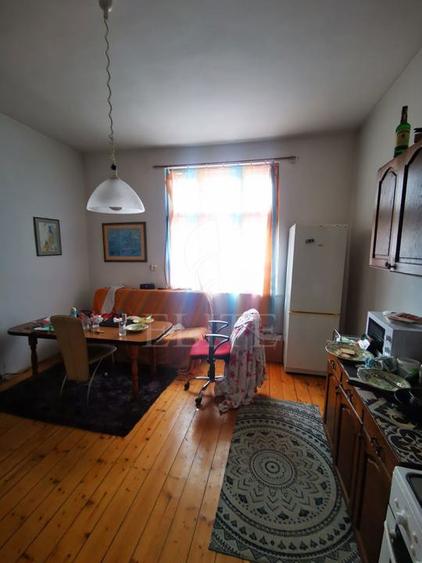 Apartament 3 camere în zona ANDREI MURESANU