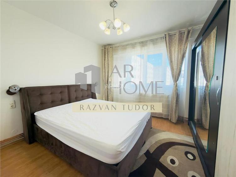 Apartament 2 camere, centrala proprie , Ploiesti , zona 9 mai - 3