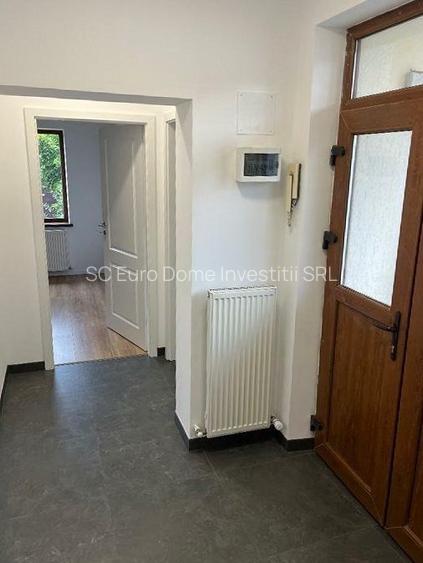 Casa semimobilata renovata modern in zona Spitalul Judetean - 7