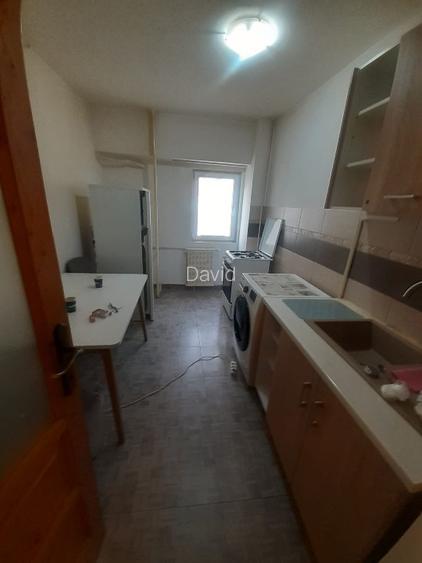 Garsoniera de inchiriat zona Vitan Mall metrou Mihai Bravu - 6