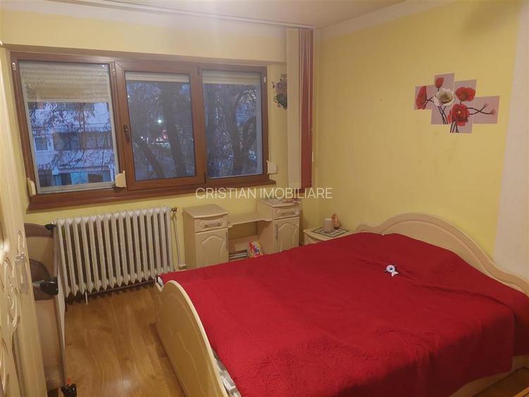 Etaj 2 ! 2 camere confort 1 Garii - 3