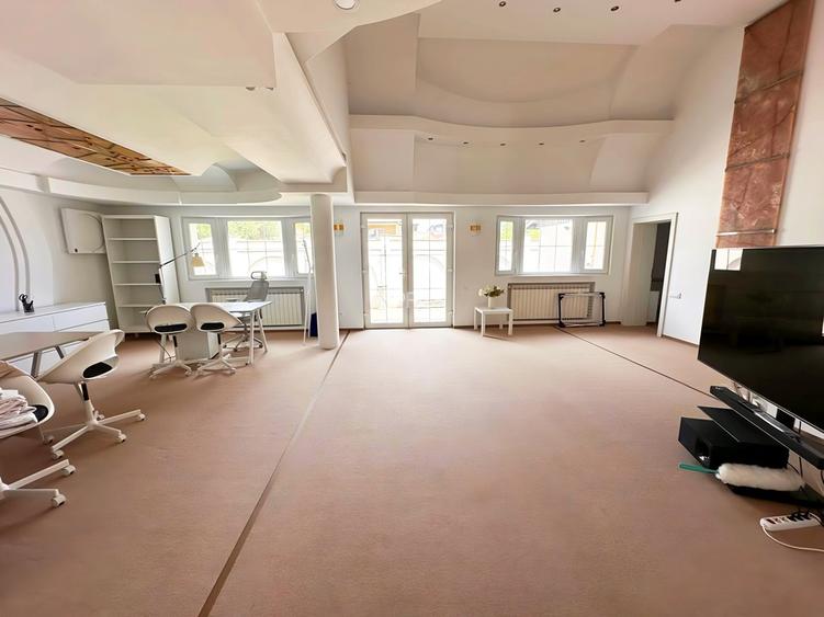Oportunitate- Vila exclusivistă -Militari - Uverturii -  piscina -1100 teren - 4
