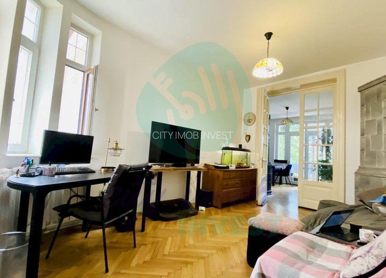 Casa cocheta cu gradina - 11