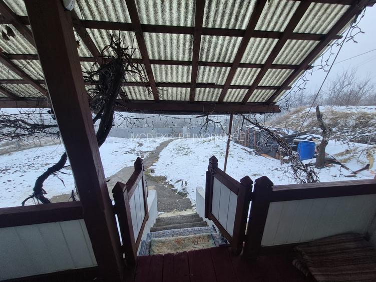 De vânzare | Casă bătrânească + teren generos | Zona Balaur – Dobren - 3