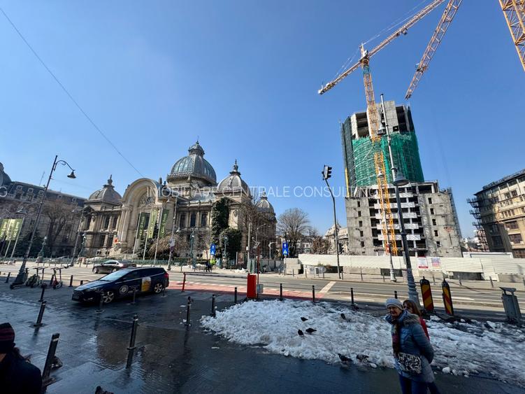 Vis avis cladire CEC, bloc 1980, unic, f. rar in piata - 18