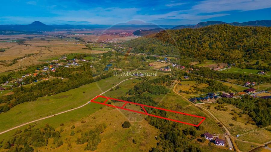 Teren 1,574mp Rasnov, Strada Valea Panicelului- varf de deal - 2