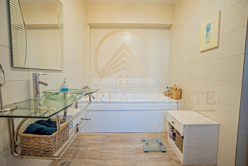 Viluta cocheta cu curte frumoasa in Mamaia Sat! - 17