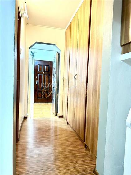 Apartament 3 camere,ETAJ 2, centrala,clima- Zona Lipovei - 12