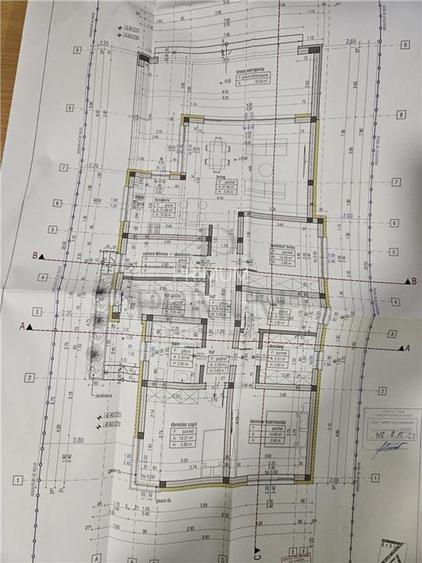 Casa individuala - finalizata - design modern - curte amenejata - 11