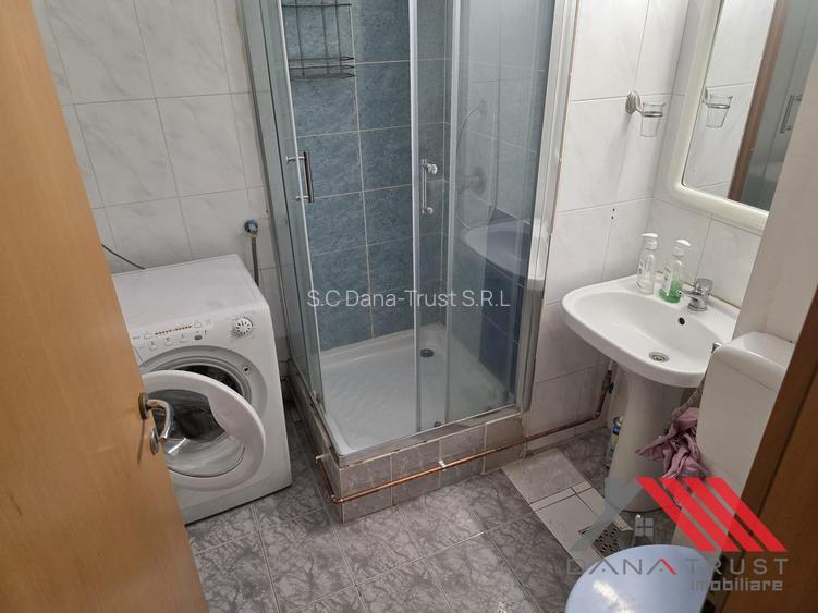 Ultracentral – Catedrala – 2 cam Decomandat – 330 euro - 10