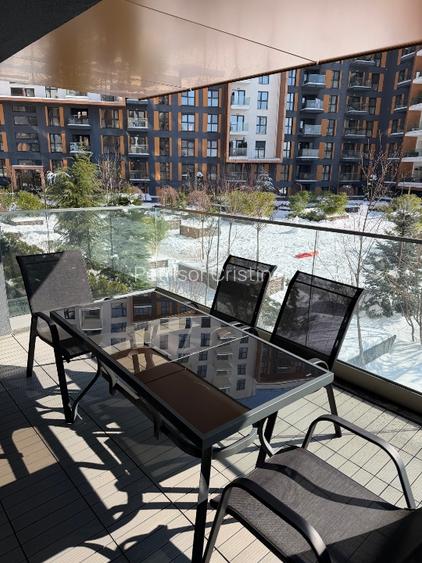 Ofer spre închiriere apartament 3 camere și 2 locuri parcare Parcului 20 - 8