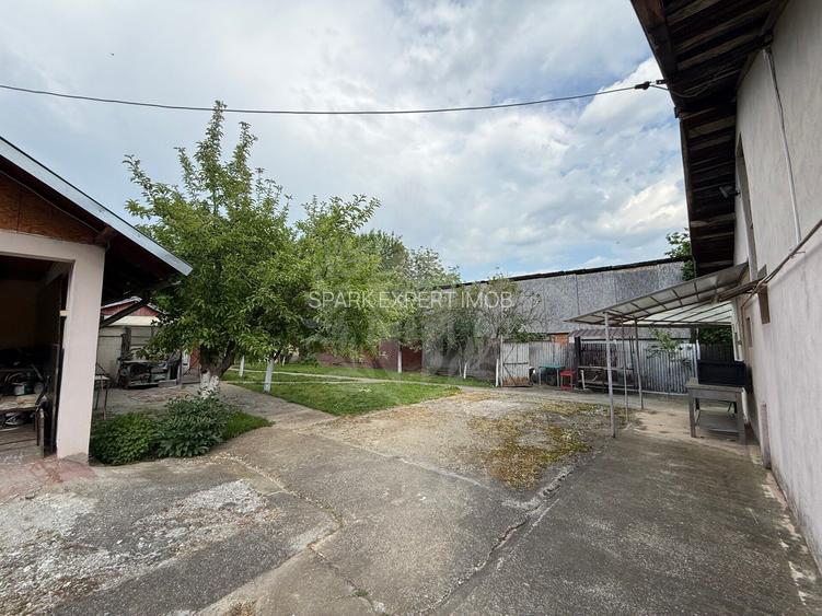 Casa extinsa 8 camere, garaj, teren 1300mp , zona stradala Paulestii Noi - 18