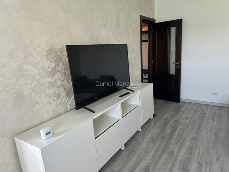 Anunț închiriere apartament 2 camere, garaj - 15