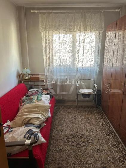 3 camere Nicolae Grigorescu decomandat,an 1984,metrou,67 mp,anvelopat - 2