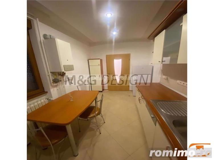 3 camere decomandat  zona Medicina - CENTRALA PROPRIE - 5