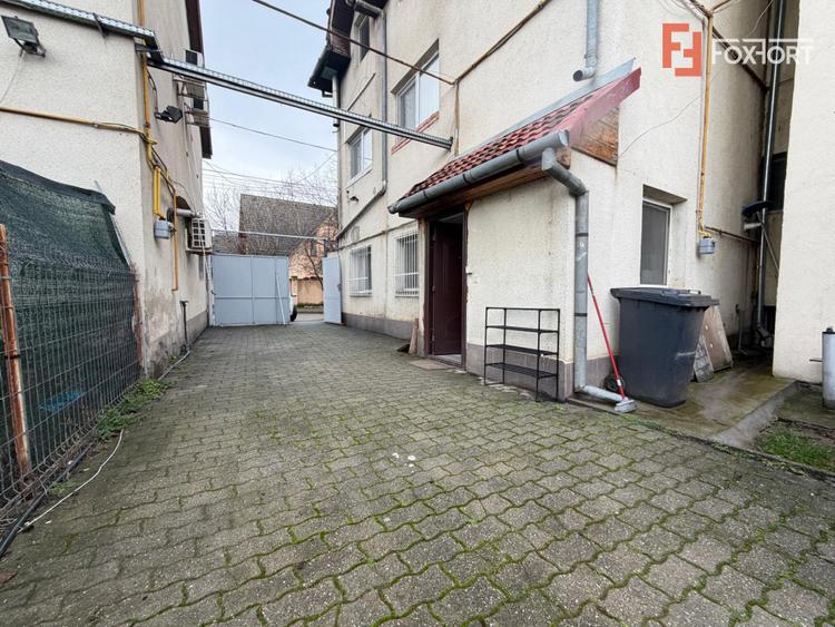 Casa individuala cu 5 camere de inchiriere in zona Balcescu