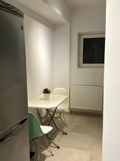 Închiriere apartament 3 camere – Piața Romană | La câțiva pași de metrou