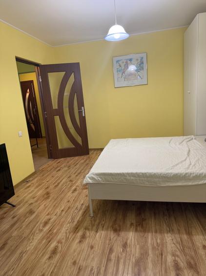 3 camere Drumul Taberei metrou Râul Doamnei