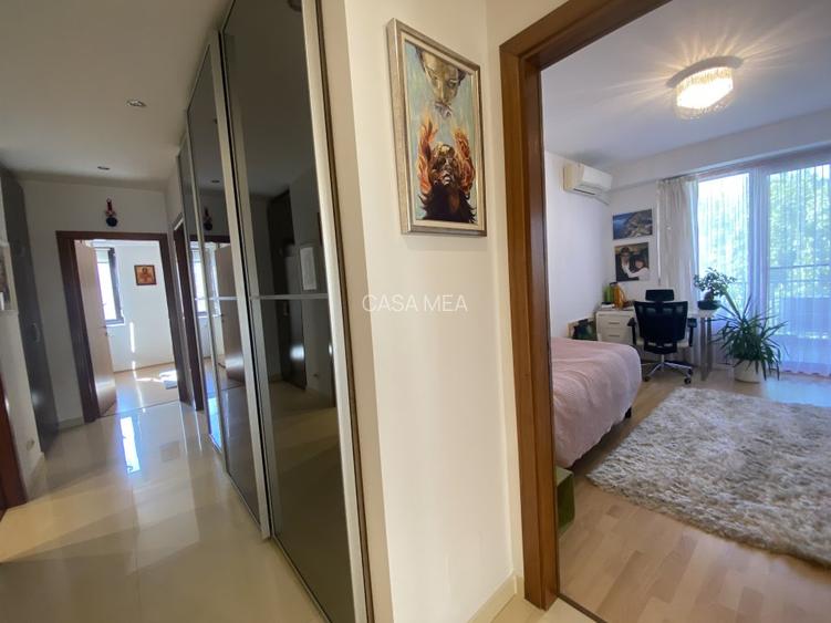 Apartament 4 camere bloc boutique si terasa de 25m - 31