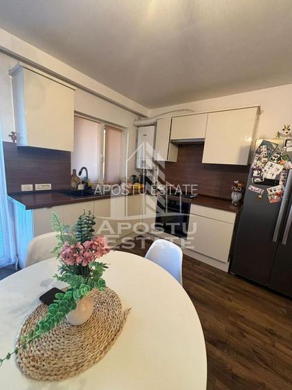Duplex smart pe parter,partial mobilat,4 camere,Sanandrei