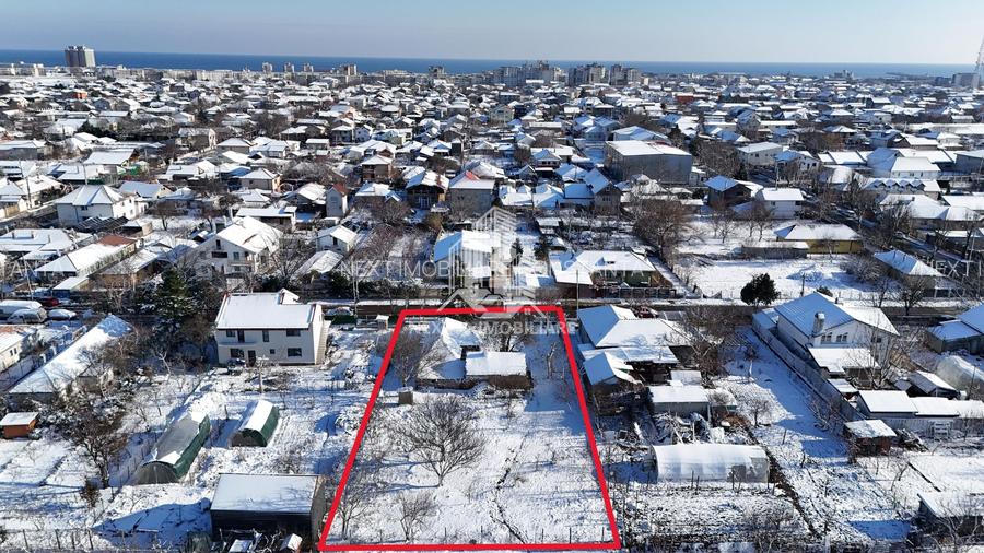 Teren 1.183 mp cu casă bătrânească, deschidere 22,37 ml - 2