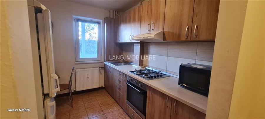 APARTAMENT 2 CAMERE ROMANILOR 66 MP - 4