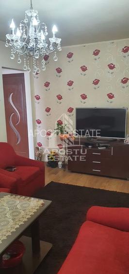 Apartament cu 3 camere, de vanzare, zona Dacia, Timisoara - 2