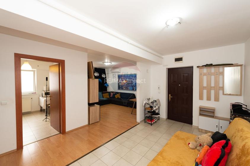 Apartament cu 2 camere de vanzare, mobilat-utilat, Confort City - 10