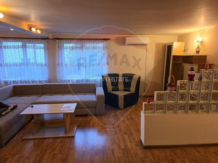 Casă / Vilă in Teis, Bals - 5