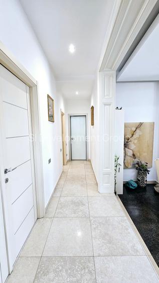 Proprietate speciala | Vila 10 camere |  Straulesti | Teren 1900 mp - 6