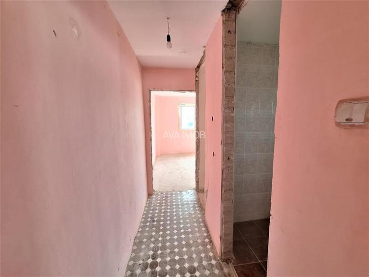 Apartament 3 camere decomandat Mioritei-Bacau - 15