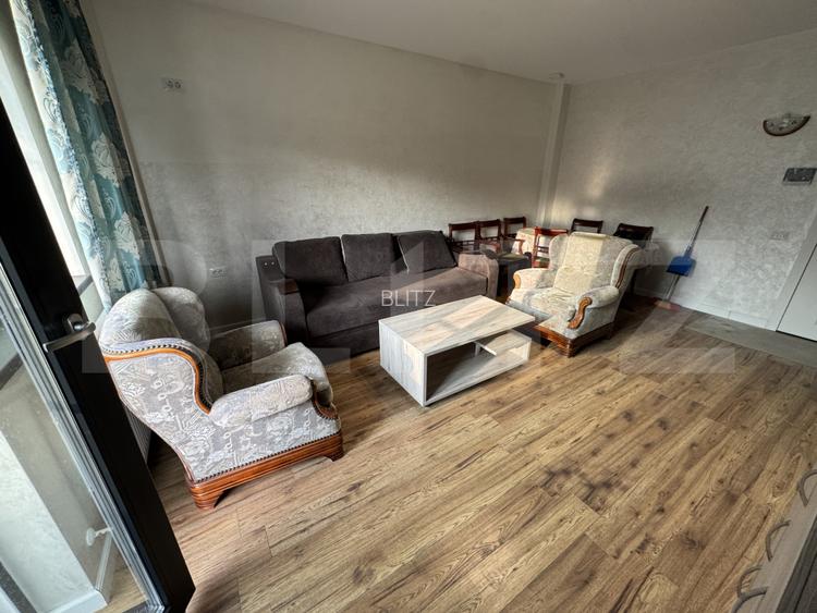 Apartament cu 2 camere, semidecomandat, Paun - 3
