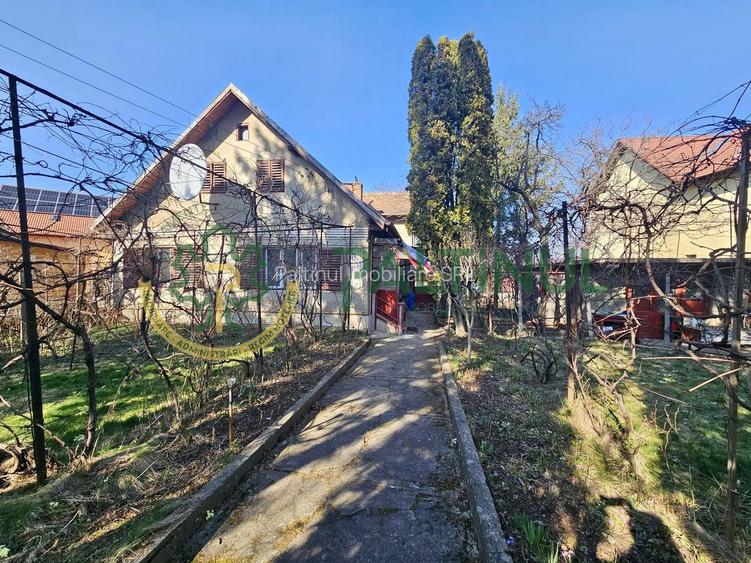 Casă de vânzare în zona Trei Stejari, Sibiu, teren generos 900 mp - 2