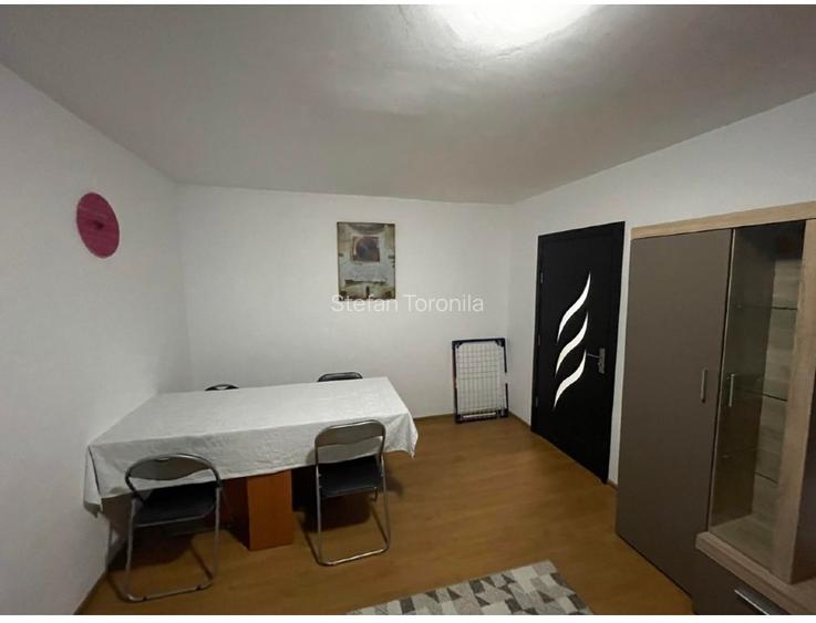 Apartament 2 camere decomandat – Bacau, Mioriței, etaj 4 cu șarpantă - 4