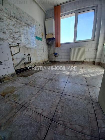 Ap. 2 cam 55mp, Confort 1  etaj 3 Calea Galati 2 balcoane - 3