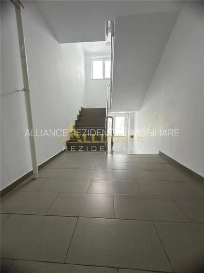 APARTAMENT 3 CAMERE AUREL  PERSU - 24