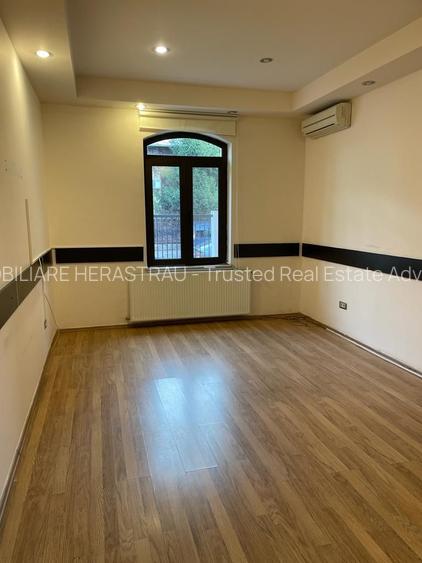 Piata Victoriei | Cladire de Birouri de vanzare - 14