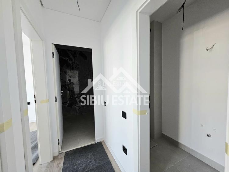 Apartament Sibiu central 3 camere, 2bai, lift garaj NOU - 8