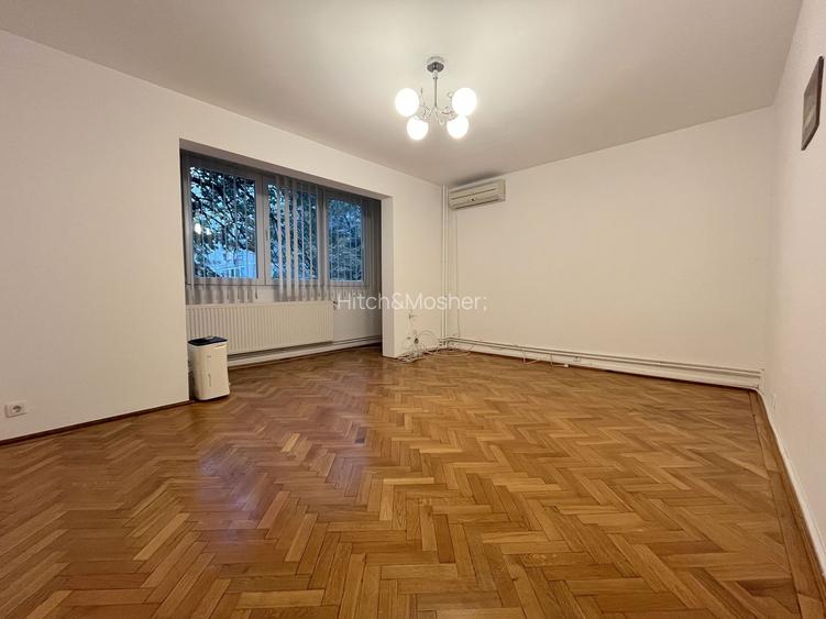 De închiriat apartament modern – Zona Medicină - 7