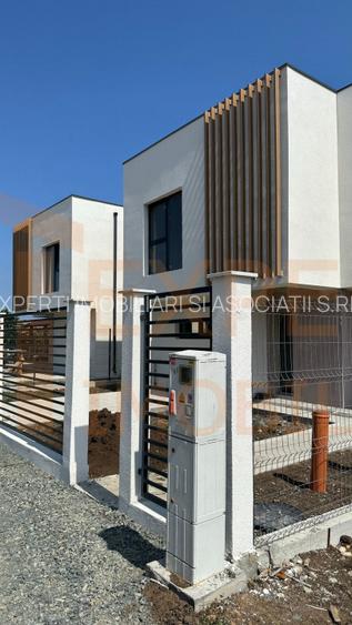 O casa noua, o fila alba – in Lazu, la doar cativa pasi de liniste - 8