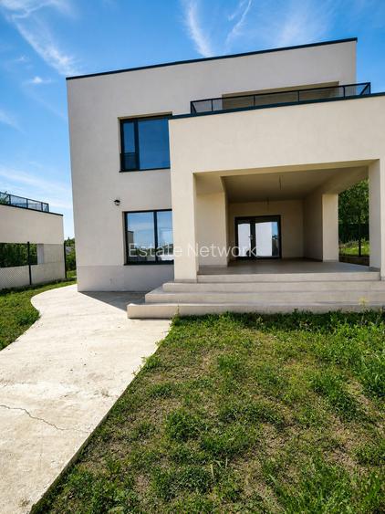 Acasă lângă lac | Vilă spațioasă în Corbeanca | intimitate și confort - 18