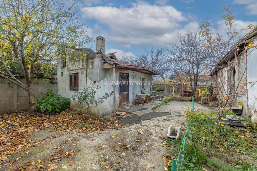 Casa cu teren 454 mp - zona Uta - 12