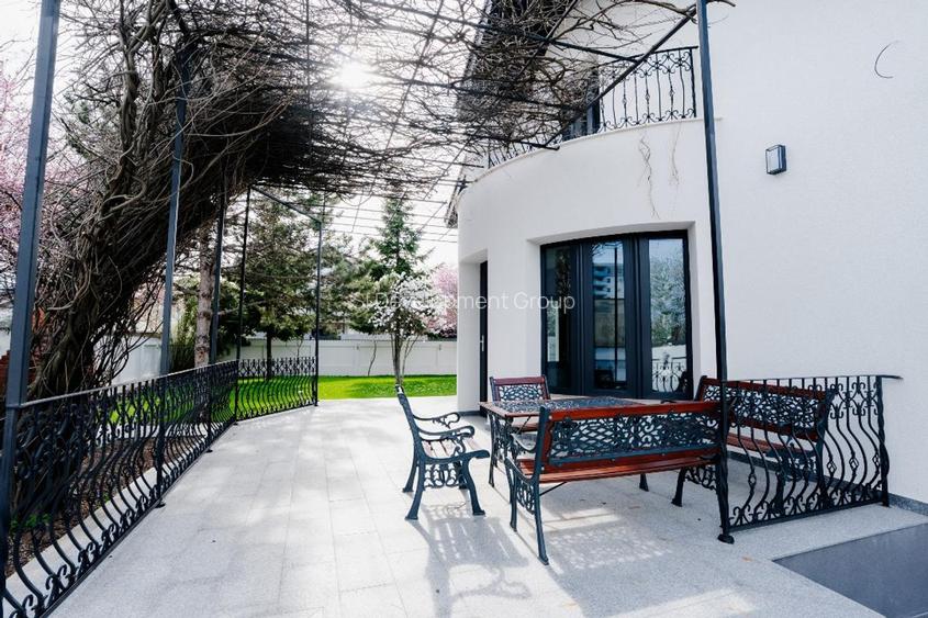 Vila individuala 7 camere zona Porche Pipera | Revovata 2026, Teren 1000mp - 9