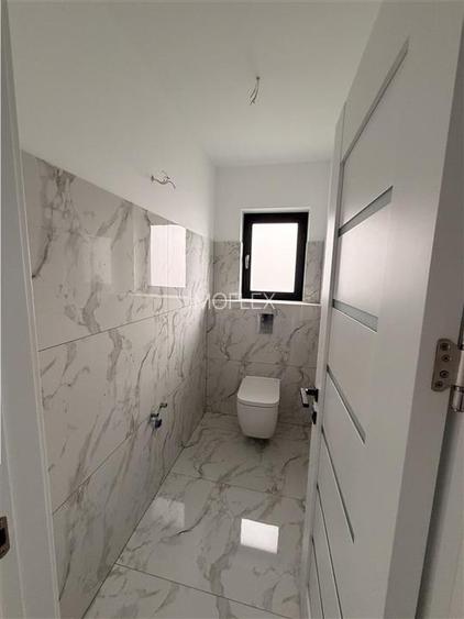 Apartament de vanzare - La Stejari - mobilat partial - 4