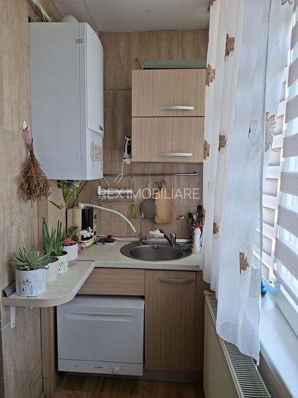 Apartament cu 3 camere - 70mp - Zona Aradului - 7